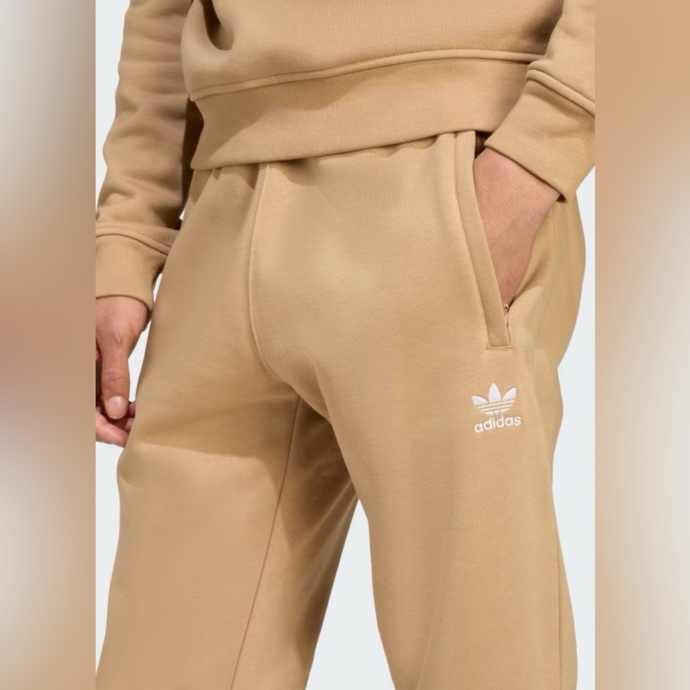 Brand New Adidas Originals Trefoil Essentials Pants - Picture 9 of 13